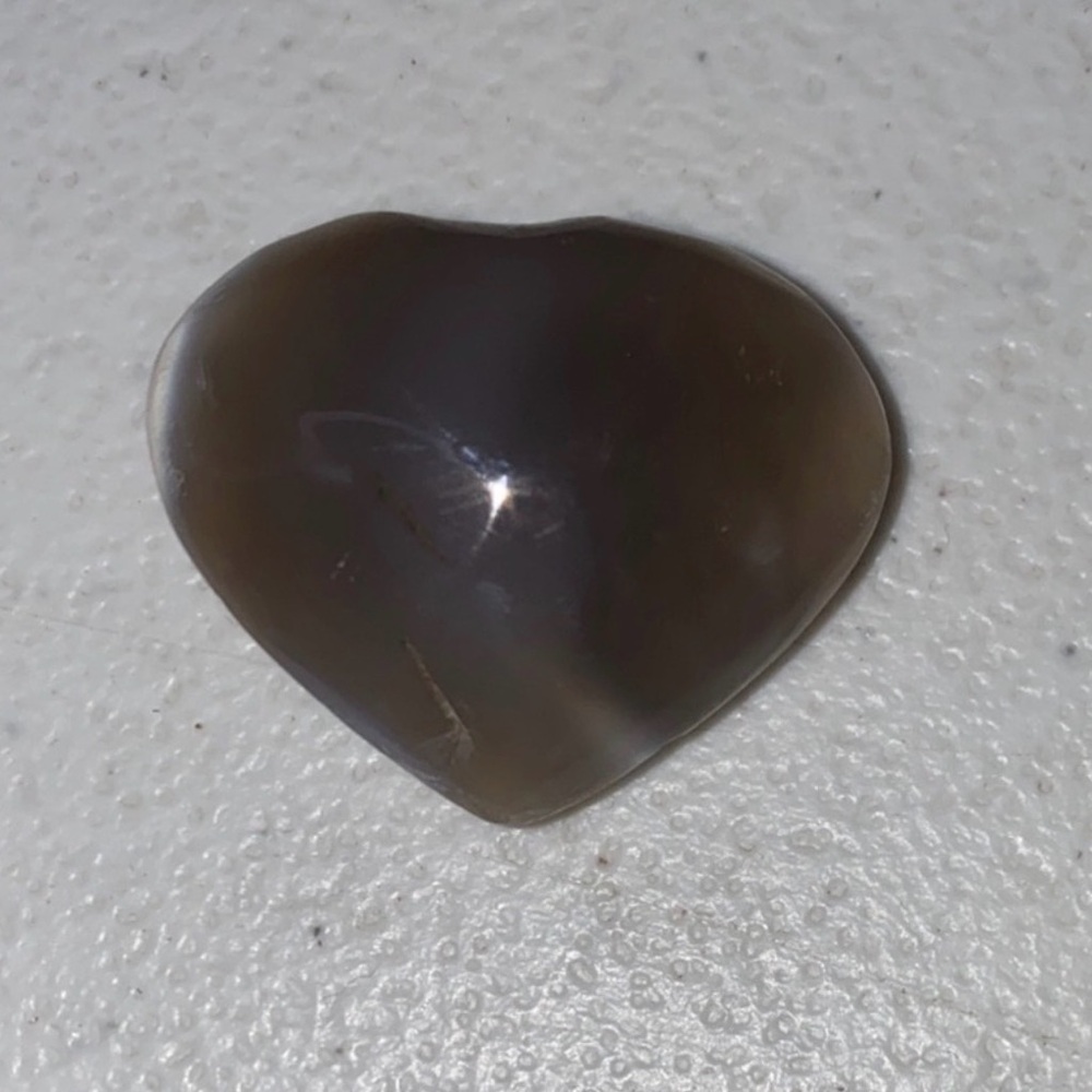 Orca Agate Flame & 2 hearts
Gray and White Agate Stone - Picture 6 of 9